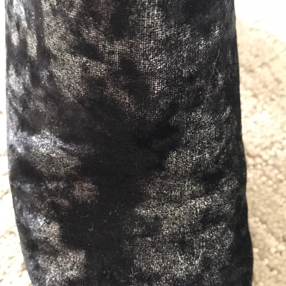 Velvet Booties - Picture 3 of 4